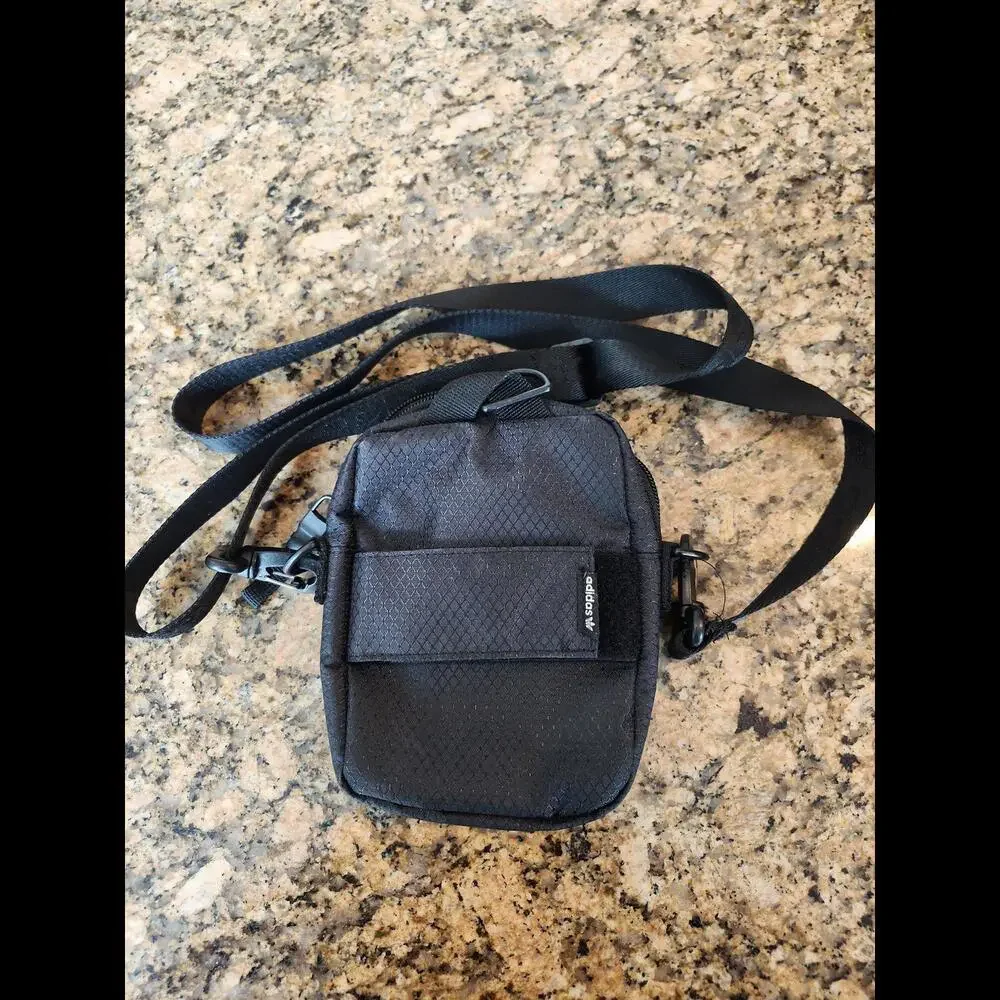 Adidas Originals National‎ Festival Crossbody Phone Bag